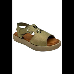 Hee Leather Perforated Sandals-Vaquetilla Wasabi - Medium